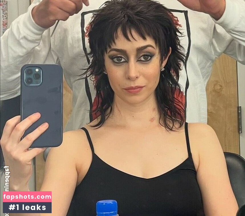 Cristin Milioti gallery photo #32