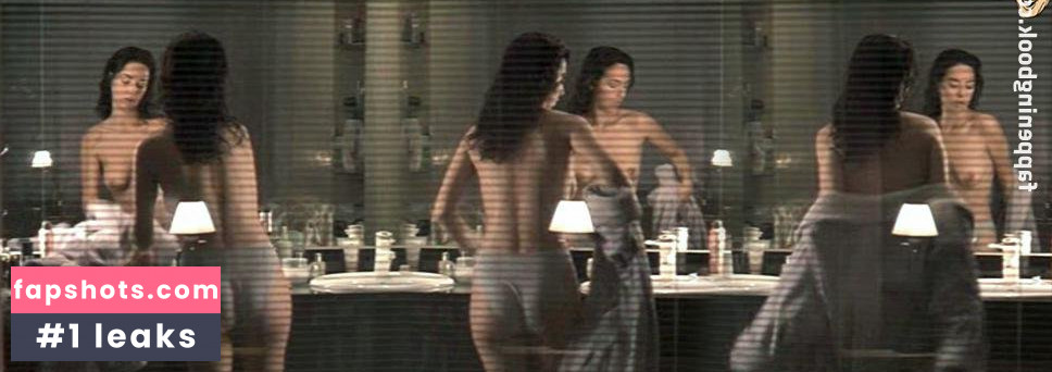 Cristina Brondo gallery photo #29