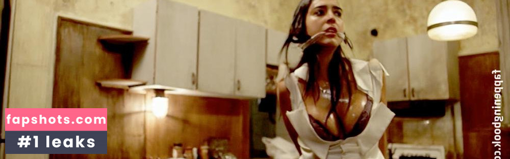 Cristina Brondo gallery photo #7