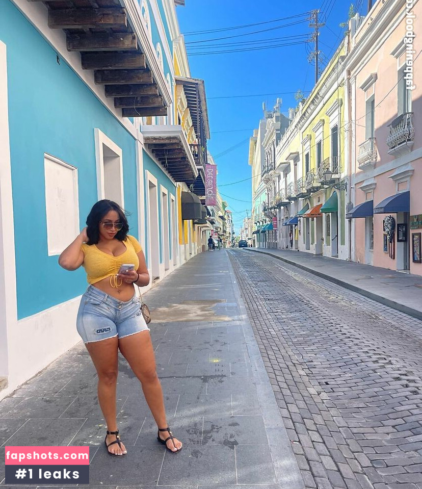 cristina.celii gallery photo #5