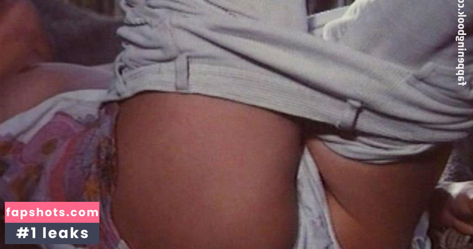 Cristina Marsillach gallery photo #26