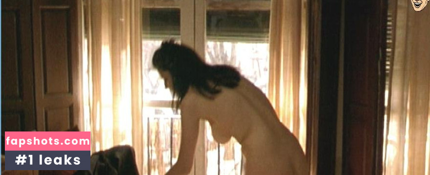 Cristina Peña gallery photo #5