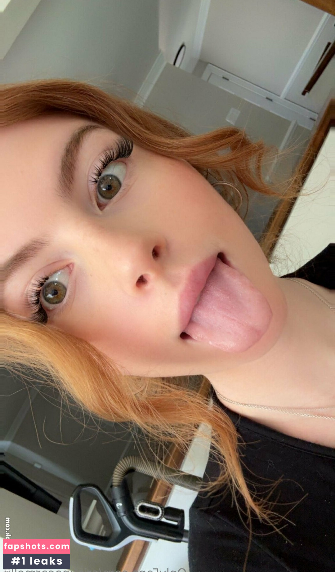 cristinacarmella Nude Leaks OnlyFans Photos #5 - Fapshots