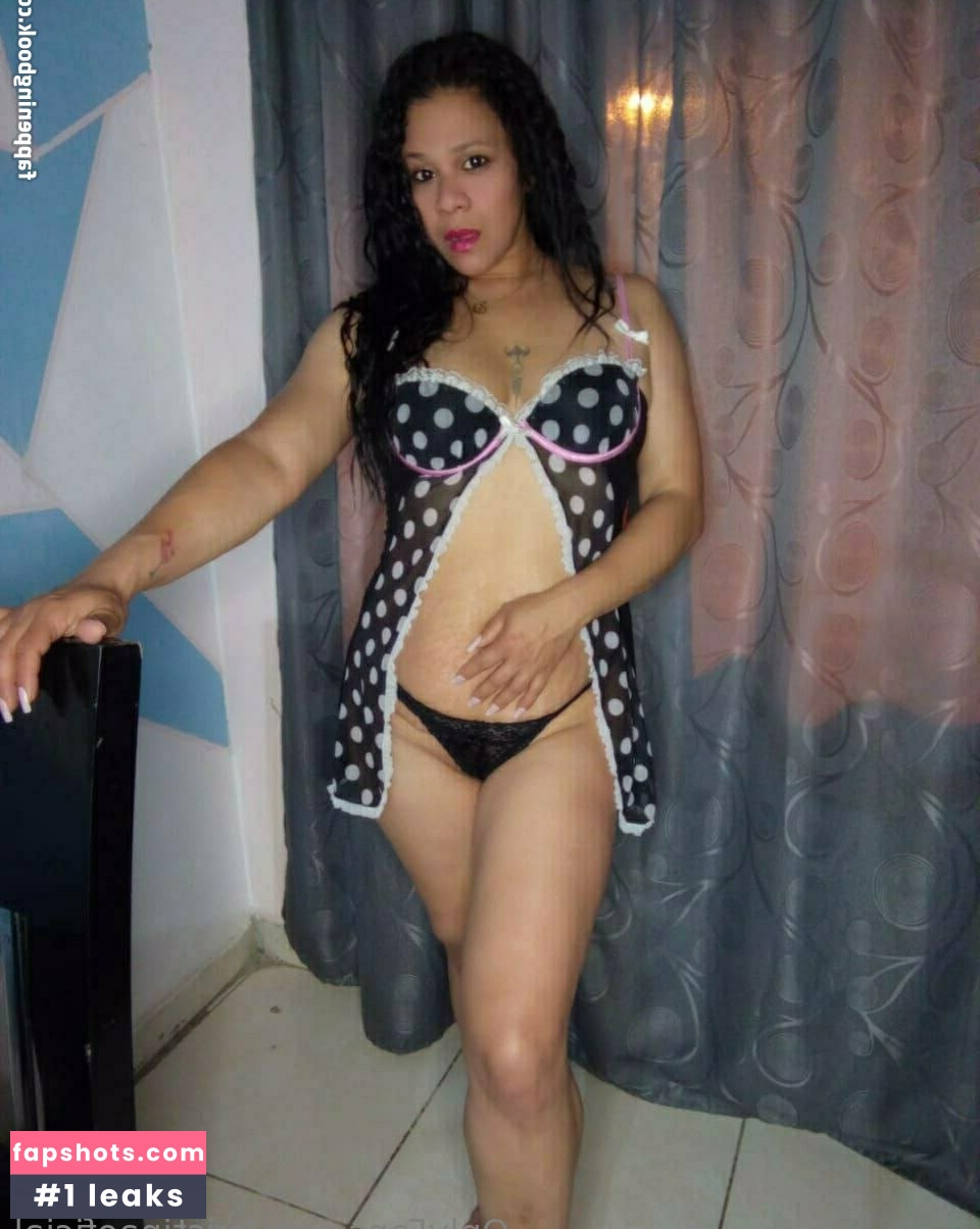 cristinaoficial Filtración Desnuda OnlyFans Foto #14 - Fapshots