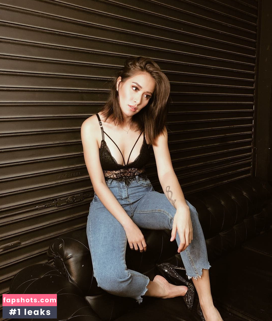 Cristine Reyes gallery photo #12