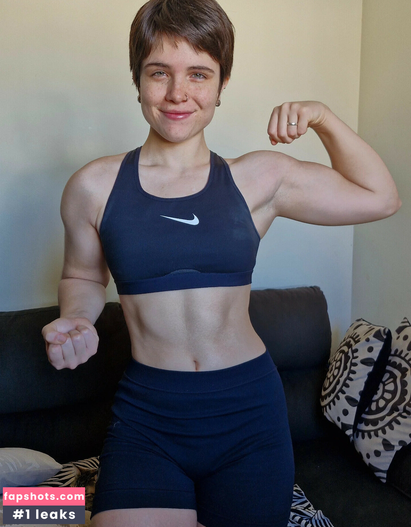 cristinysam gallery photo #16