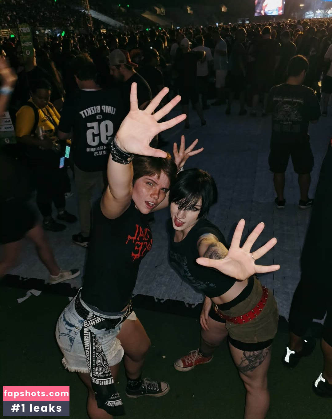 cristinysam gallery photo #4