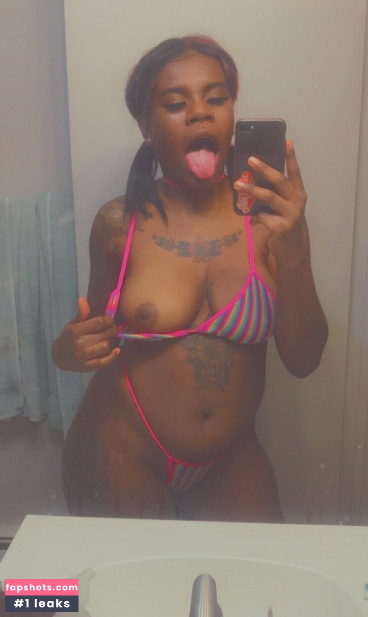 crushvelvet Nude Leaks OnlyFans Photos #30 - LeakJerk