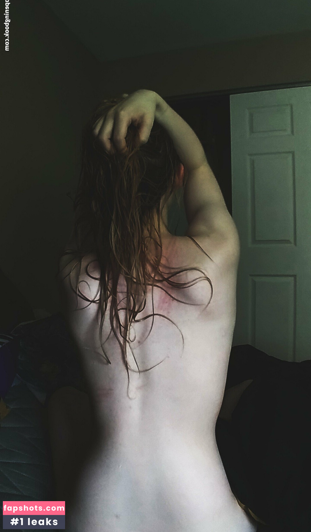 crybaby.labia gallery photo #4