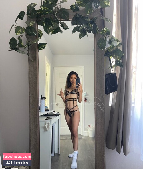 Crybabyiris gallery photo #13