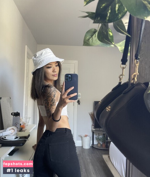 Crybabyiris Nude Leaks OnlyFans - Fapshots