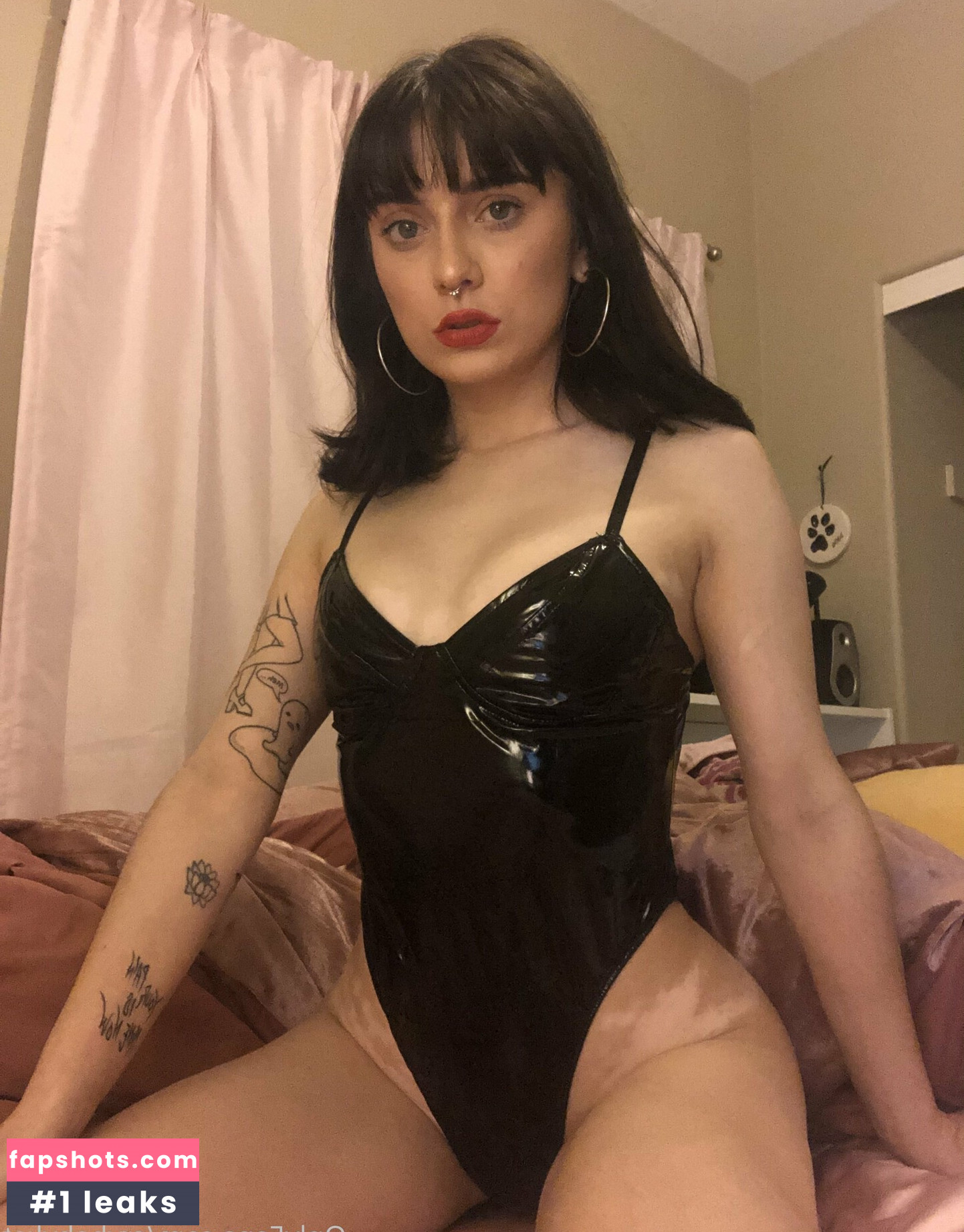 crybabykitty gallery photo #22