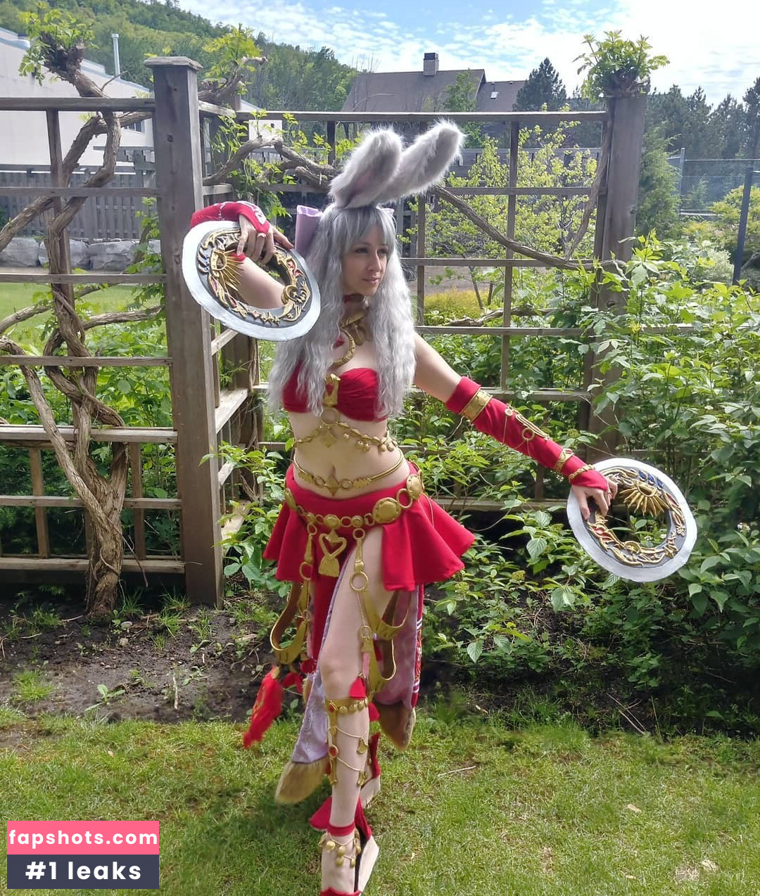 CrystAAHHL gallery photo #20