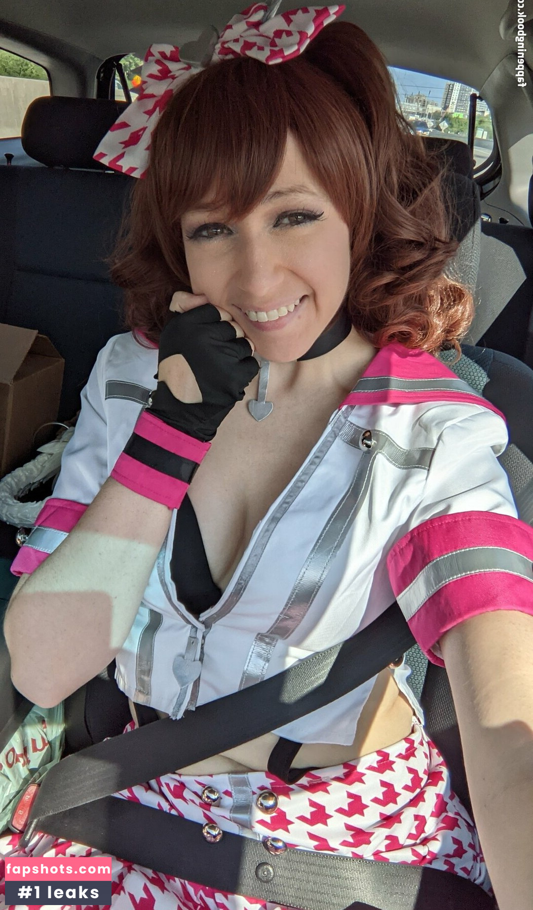 CrystAAHHL gallery photo #3