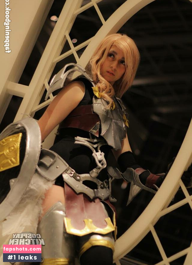 CrystAAHHL gallery photo #38