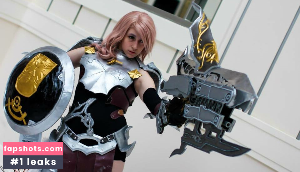 CrystAAHHL gallery photo #41