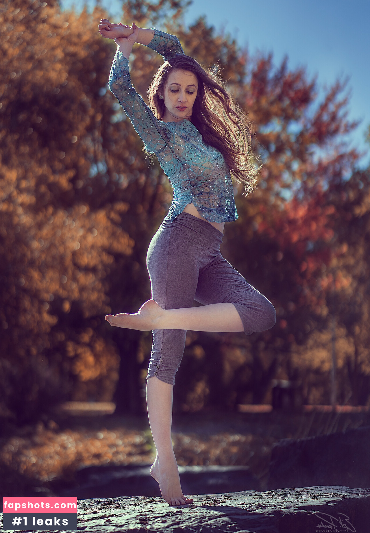 CrystAAHHL gallery photo #47