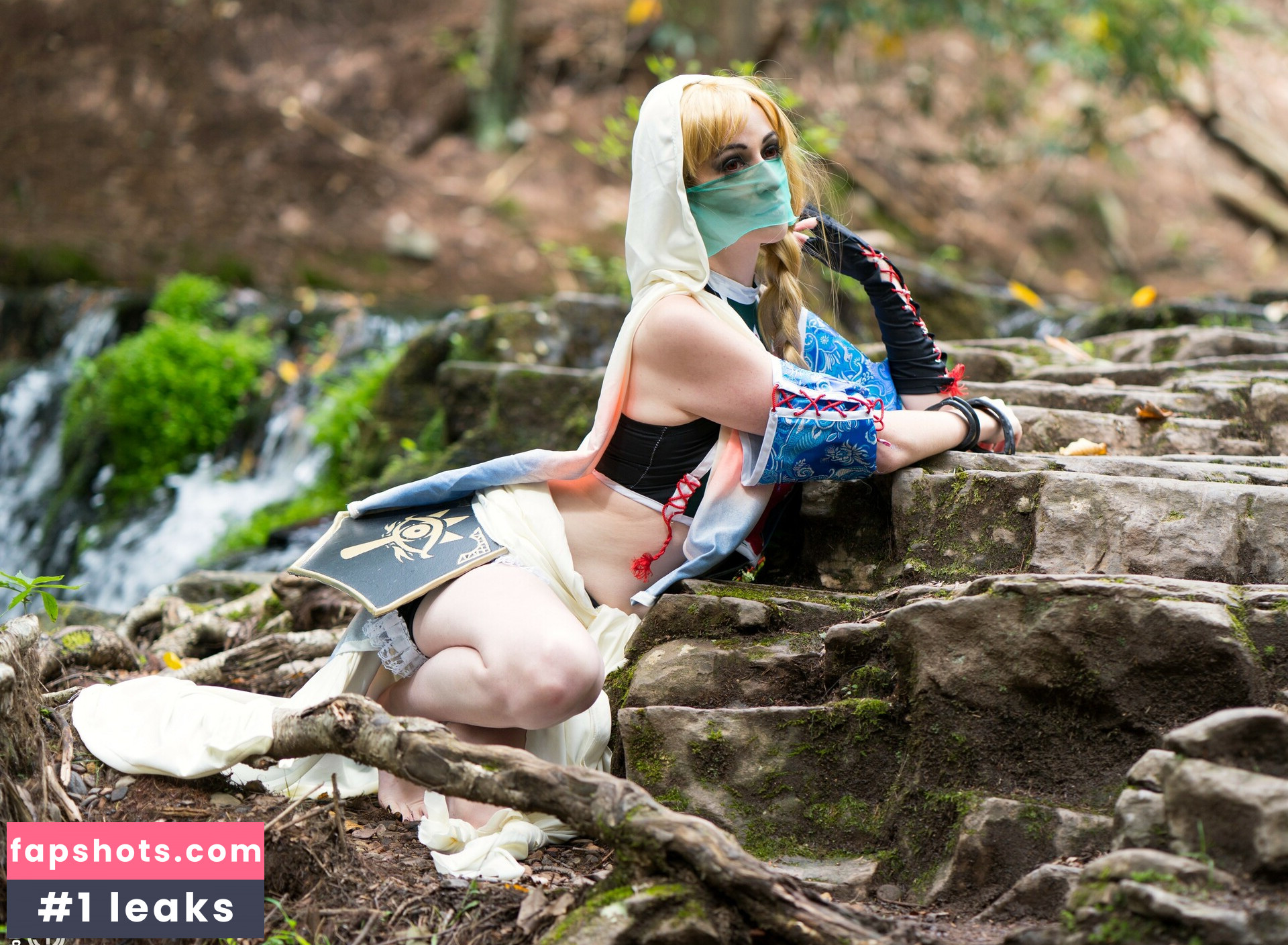 CrystAAHHL gallery photo #65