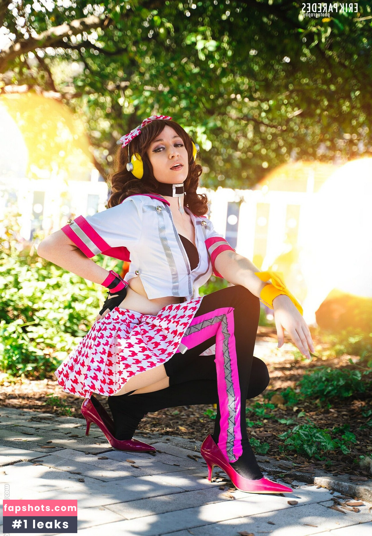 CrystAAHHL gallery photo #9