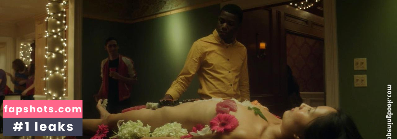 Crystal Lo nude babe gallery