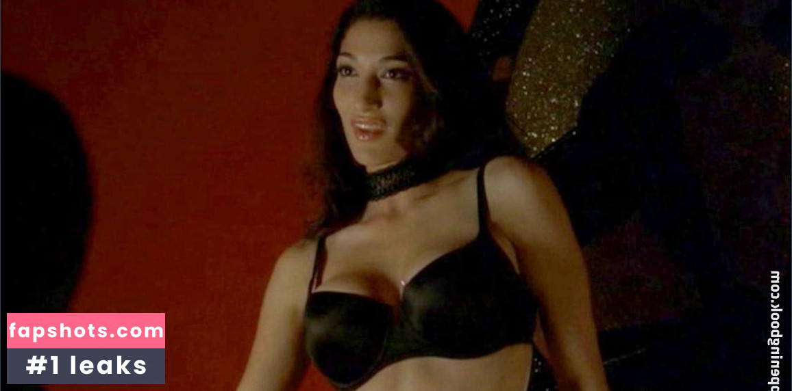 Crystal Mantecon gallery photo #2