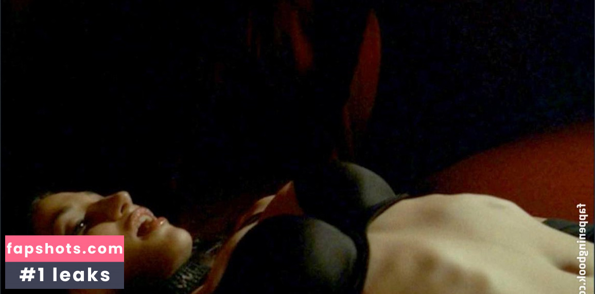 Crystal Mantecon gallery photo #9