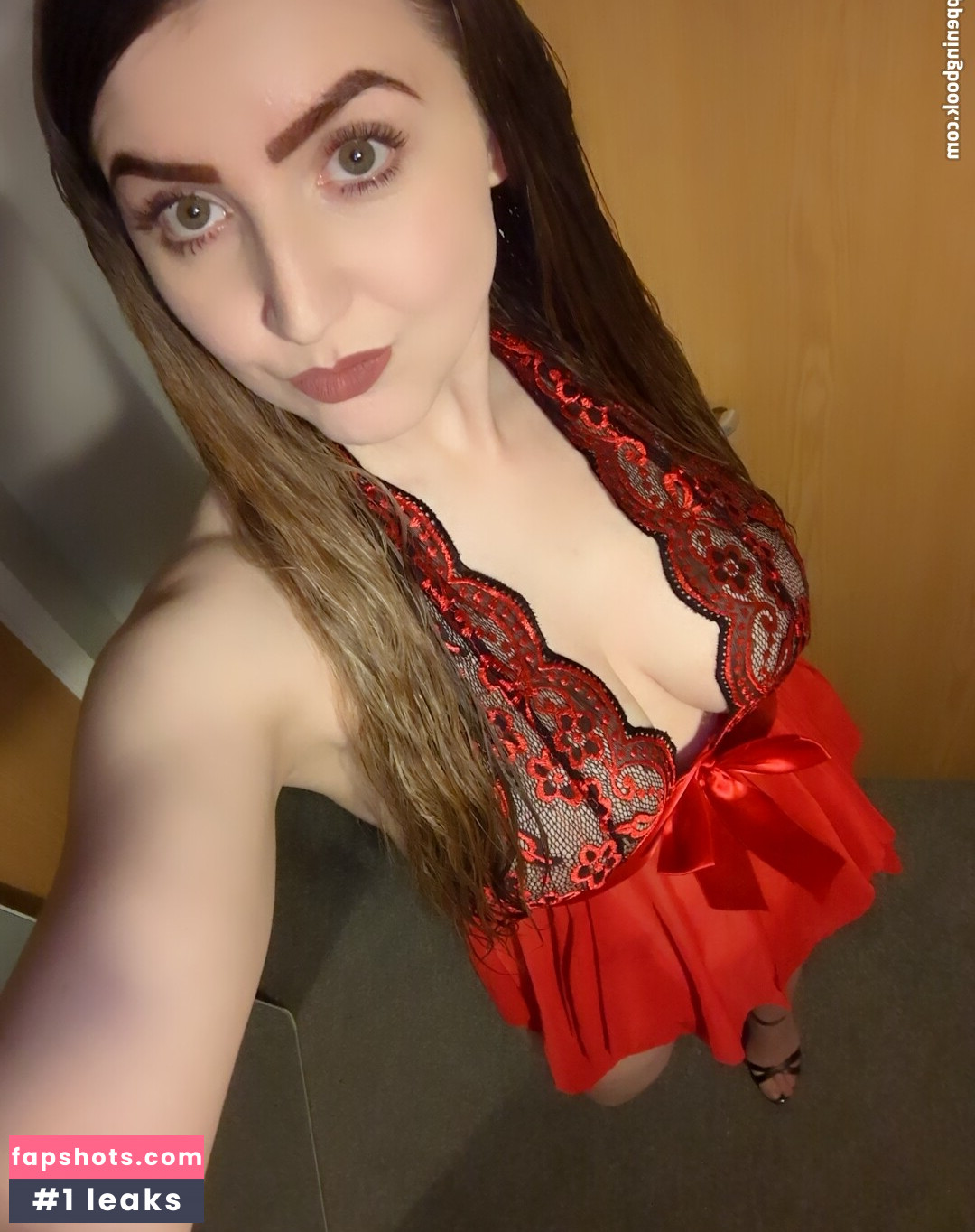 Crystal_r1992 gallery photo #13