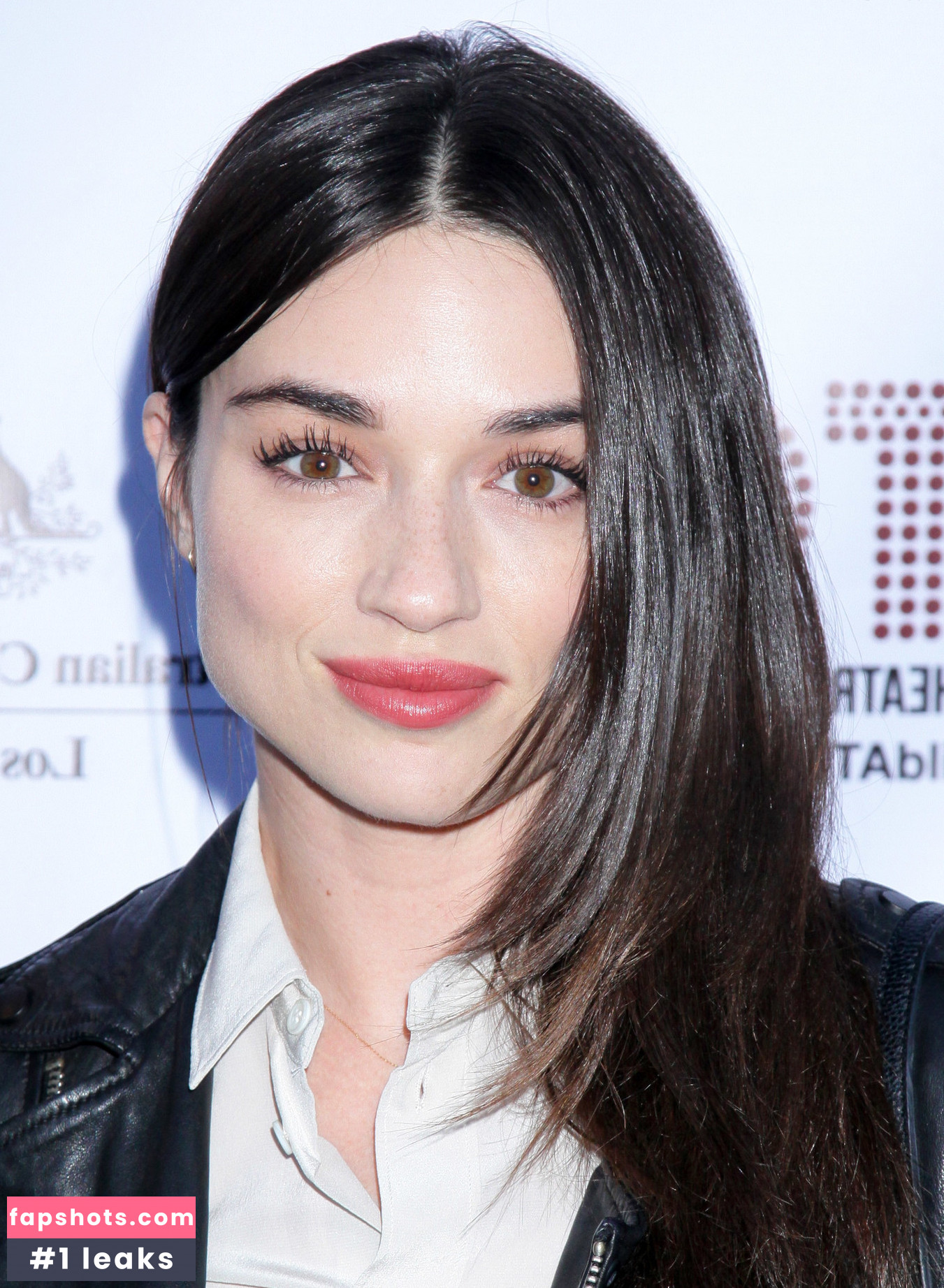 Crystal Reed Nude Leaks OnlyFans Photos #33 - LeakJerk