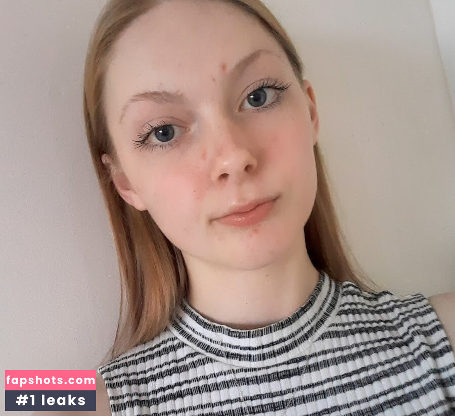 Crystalanne902 nude babe gallery