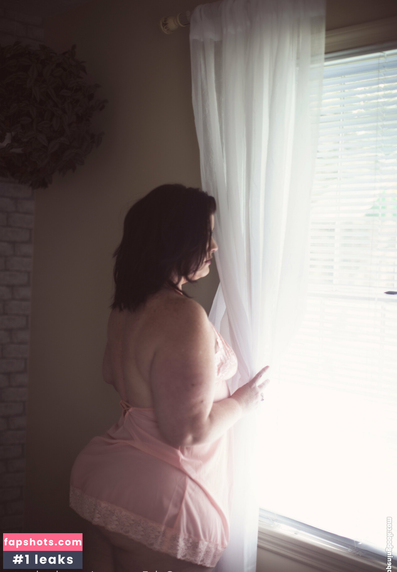 crystalmcbootay gallery photo #11