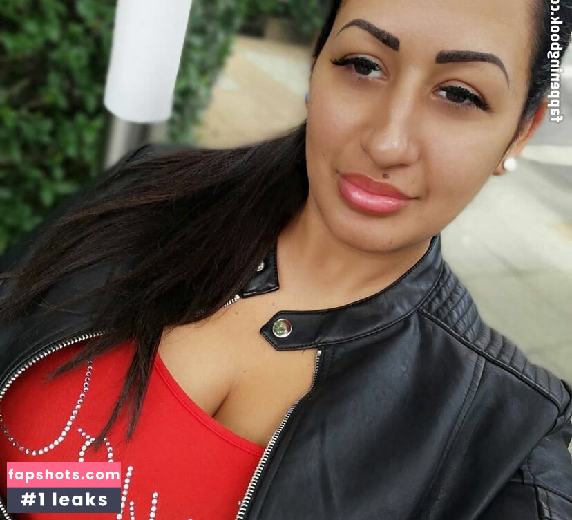 Csimbora Barbara Nude Leaks OnlyFans Photos #7 - LeakJerk