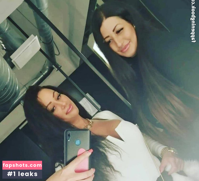 Csimbora Barbara Nude Leaks OnlyFans Photos #8 - LeakJerk