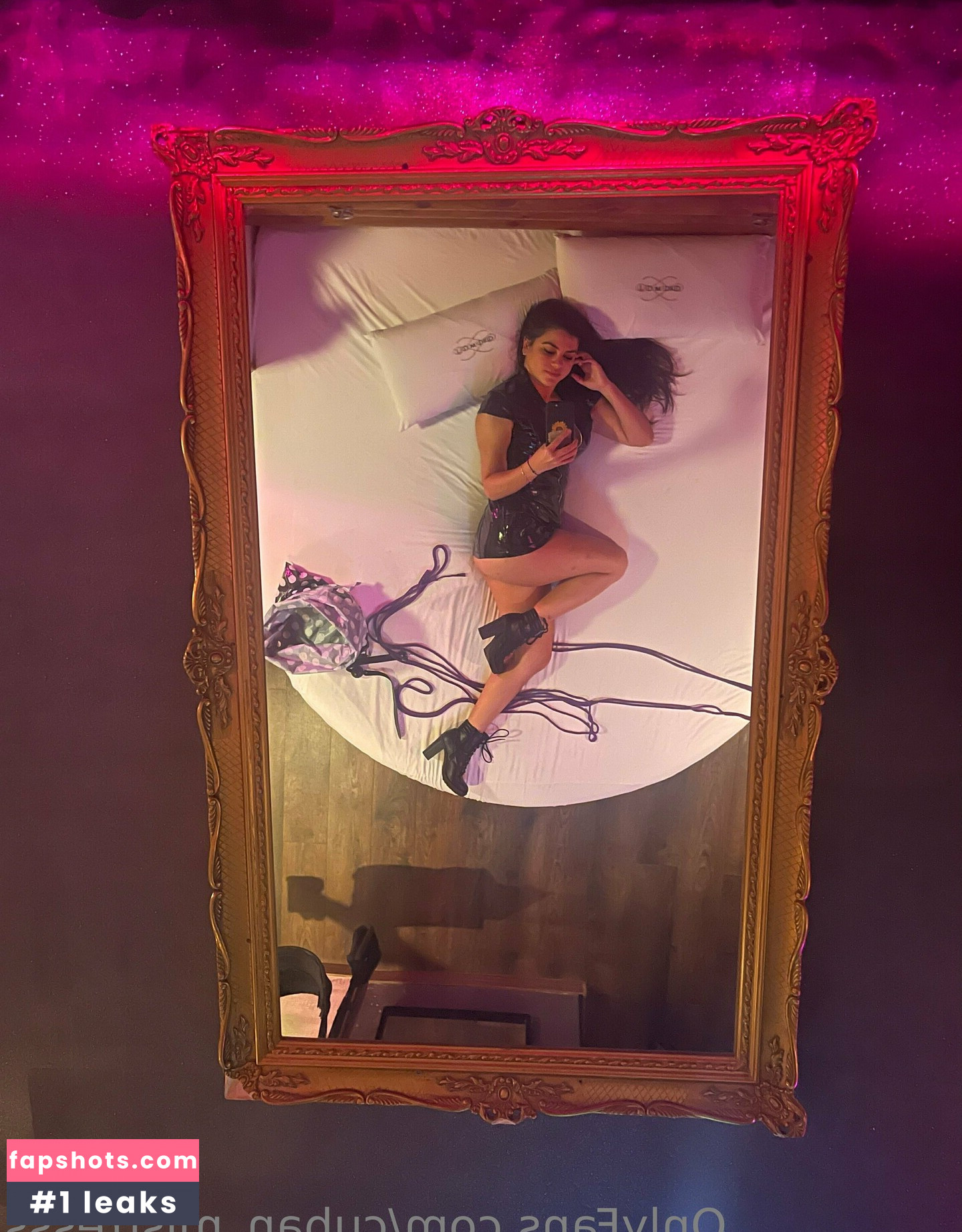 cuban_mistresss nude babe gallery