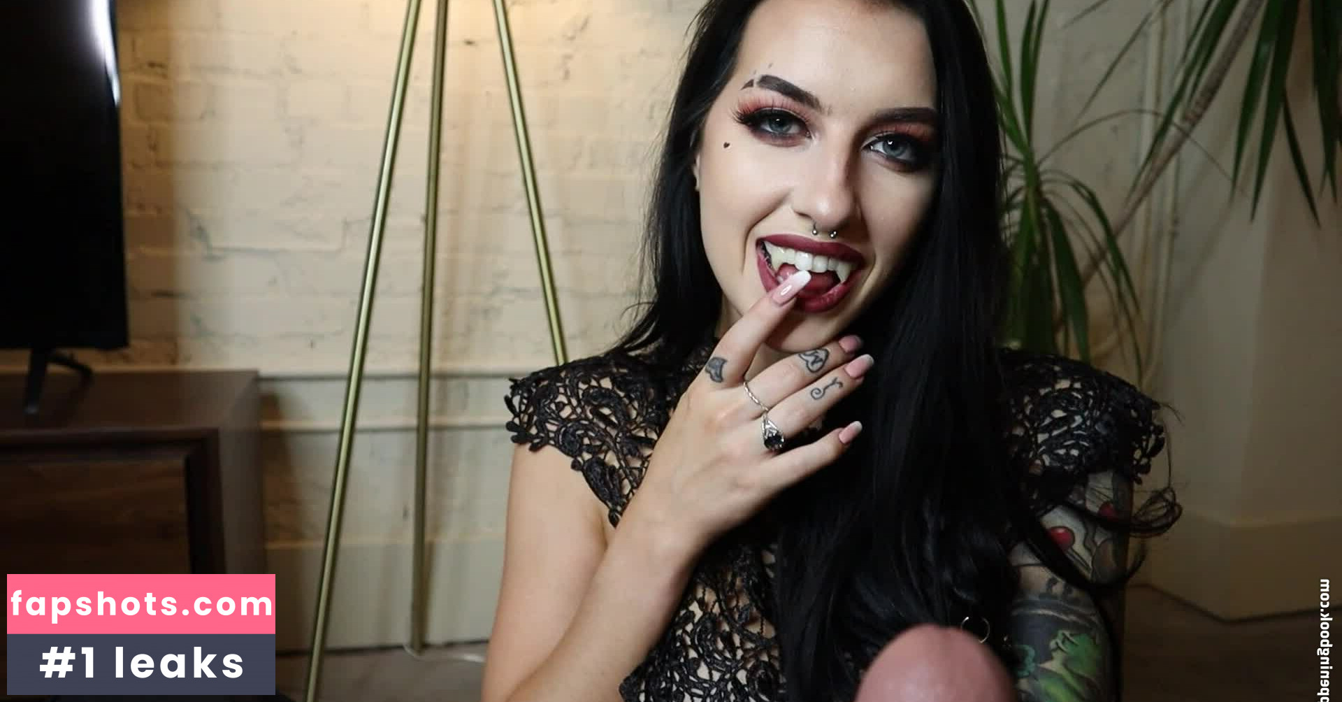 Cubbi Thompson gallery photo #36