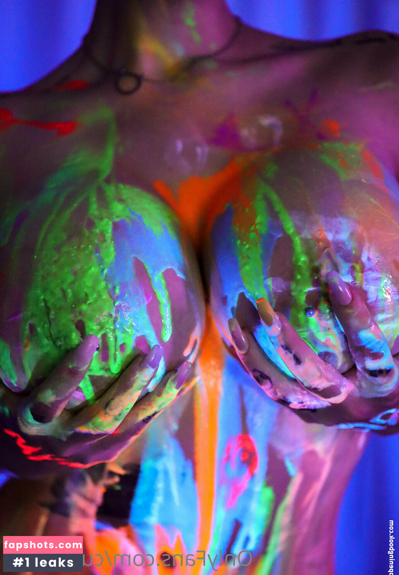 Cubbi Thompson gallery photo #76