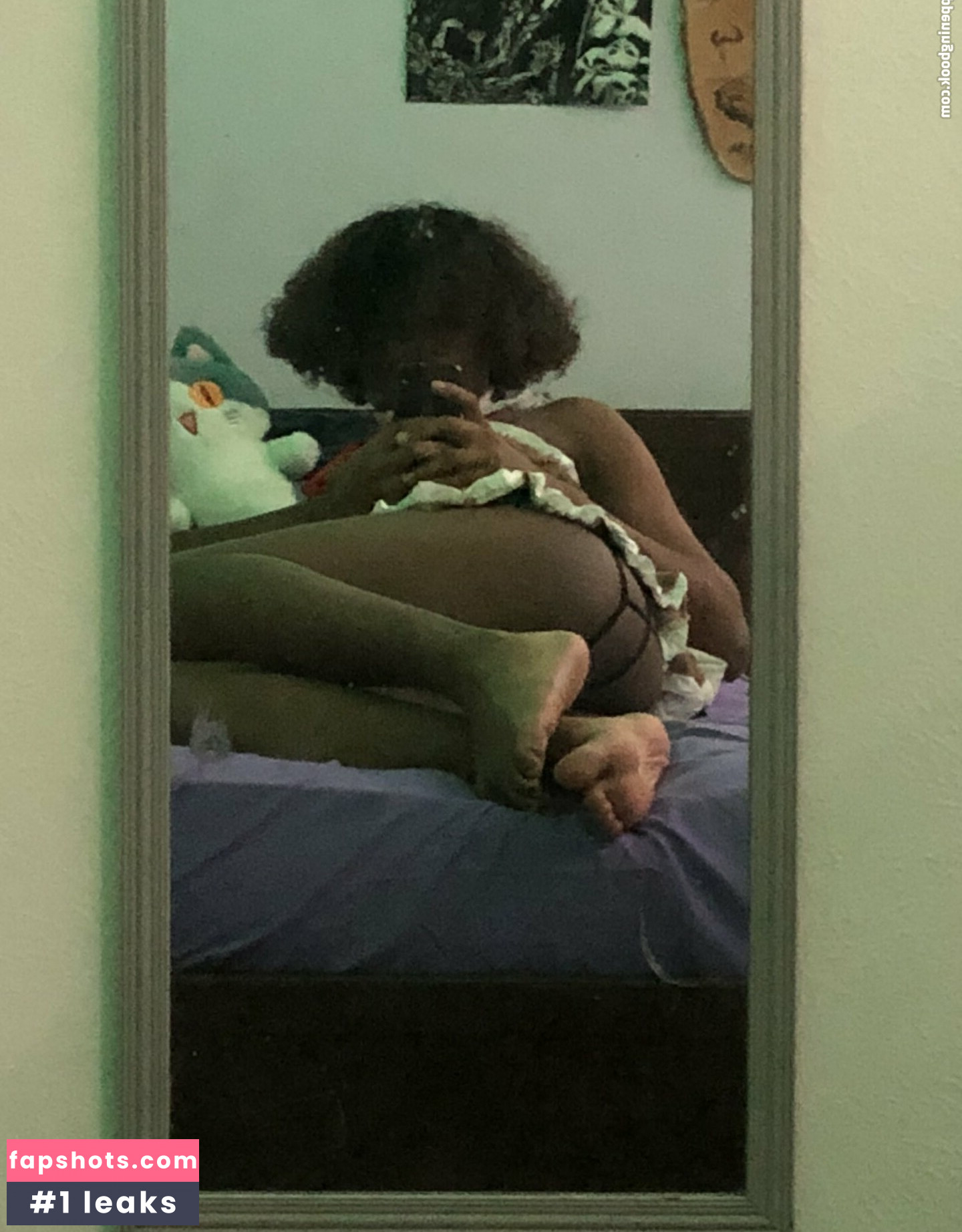 Cumberboyhere nude babe gallery