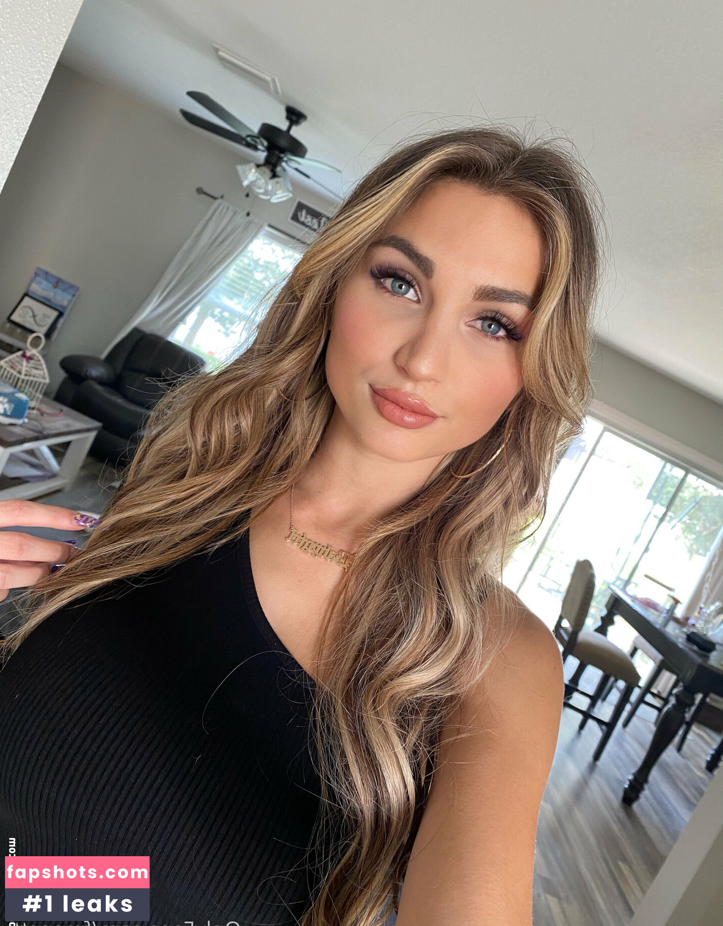 Cumslutnatalie gallery photo #17