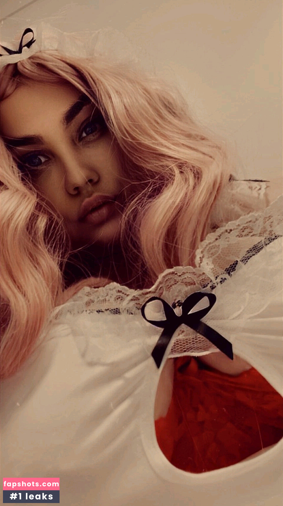 Curioussxox gallery photo #23