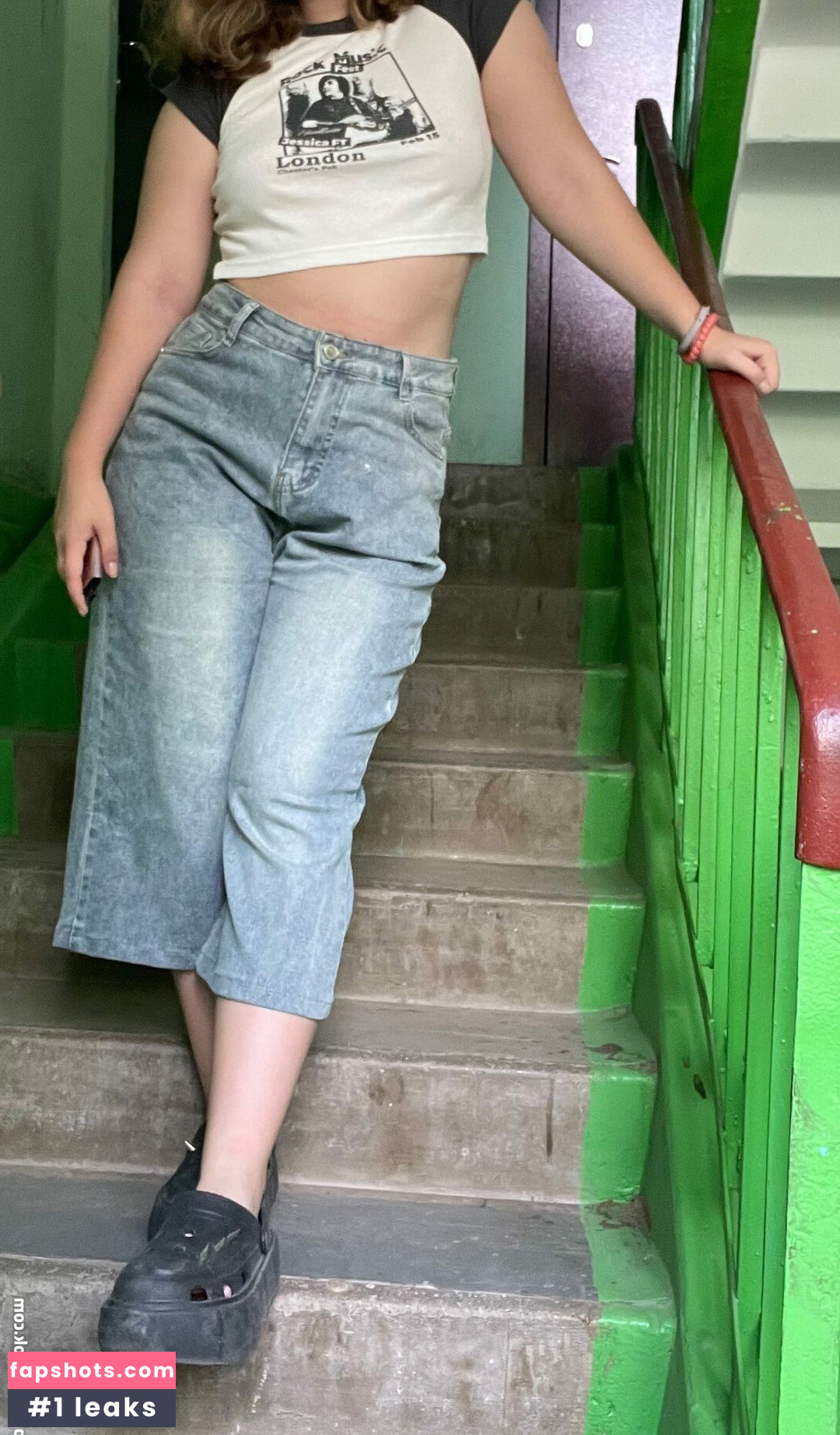 Curly_decency gallery photo #22