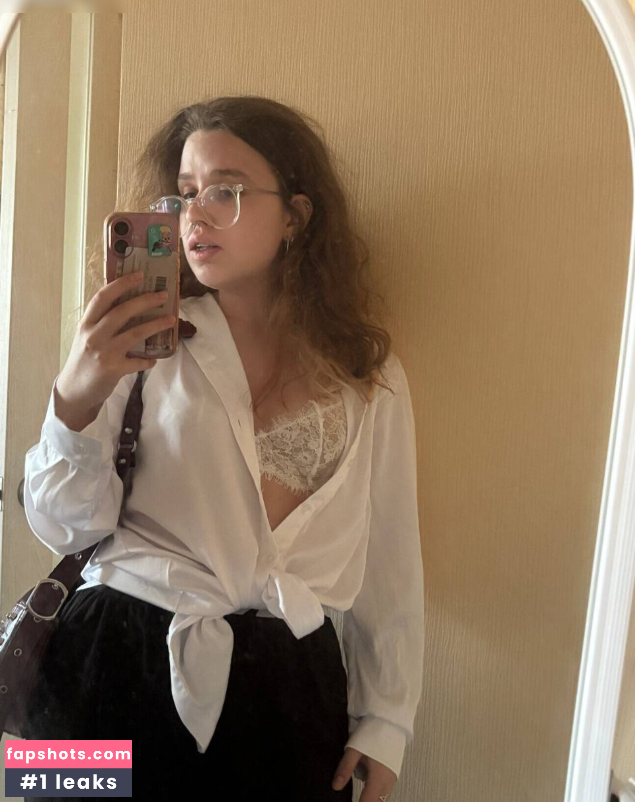 Curly_decency gallery photo #44