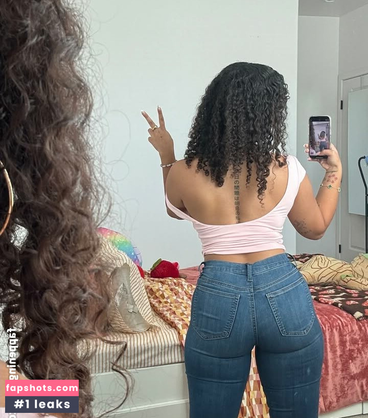 Curlybeanraver gallery photo #7