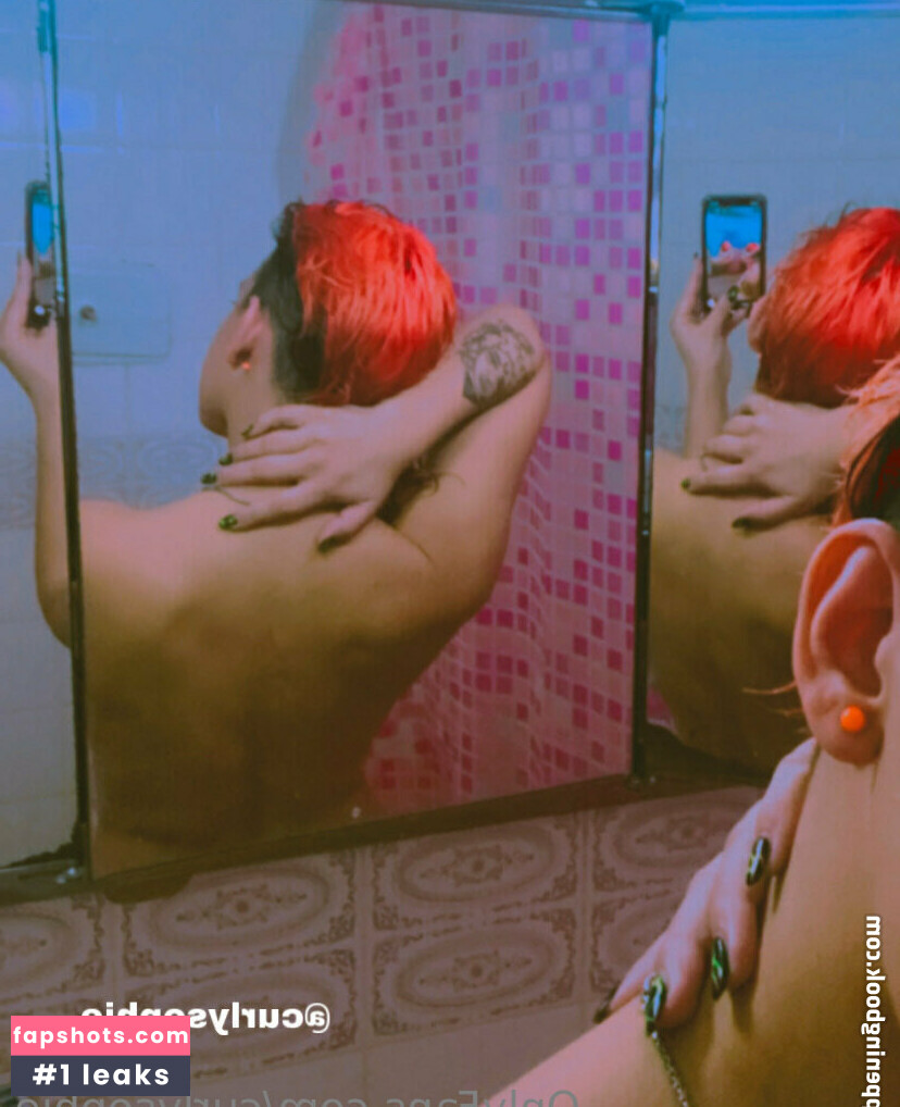 curlysophie gallery photo #2