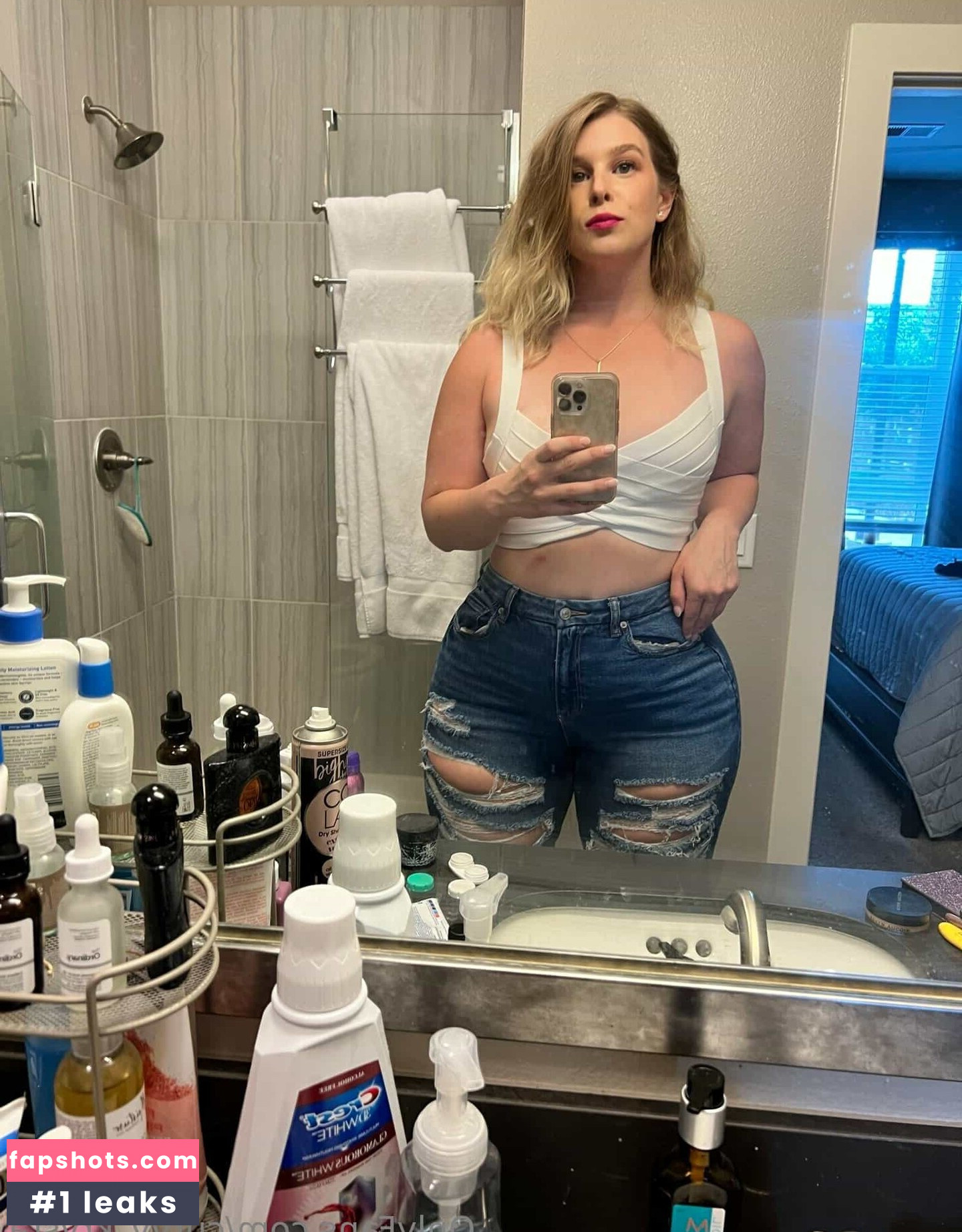 Curvy Krysta gallery photo #46