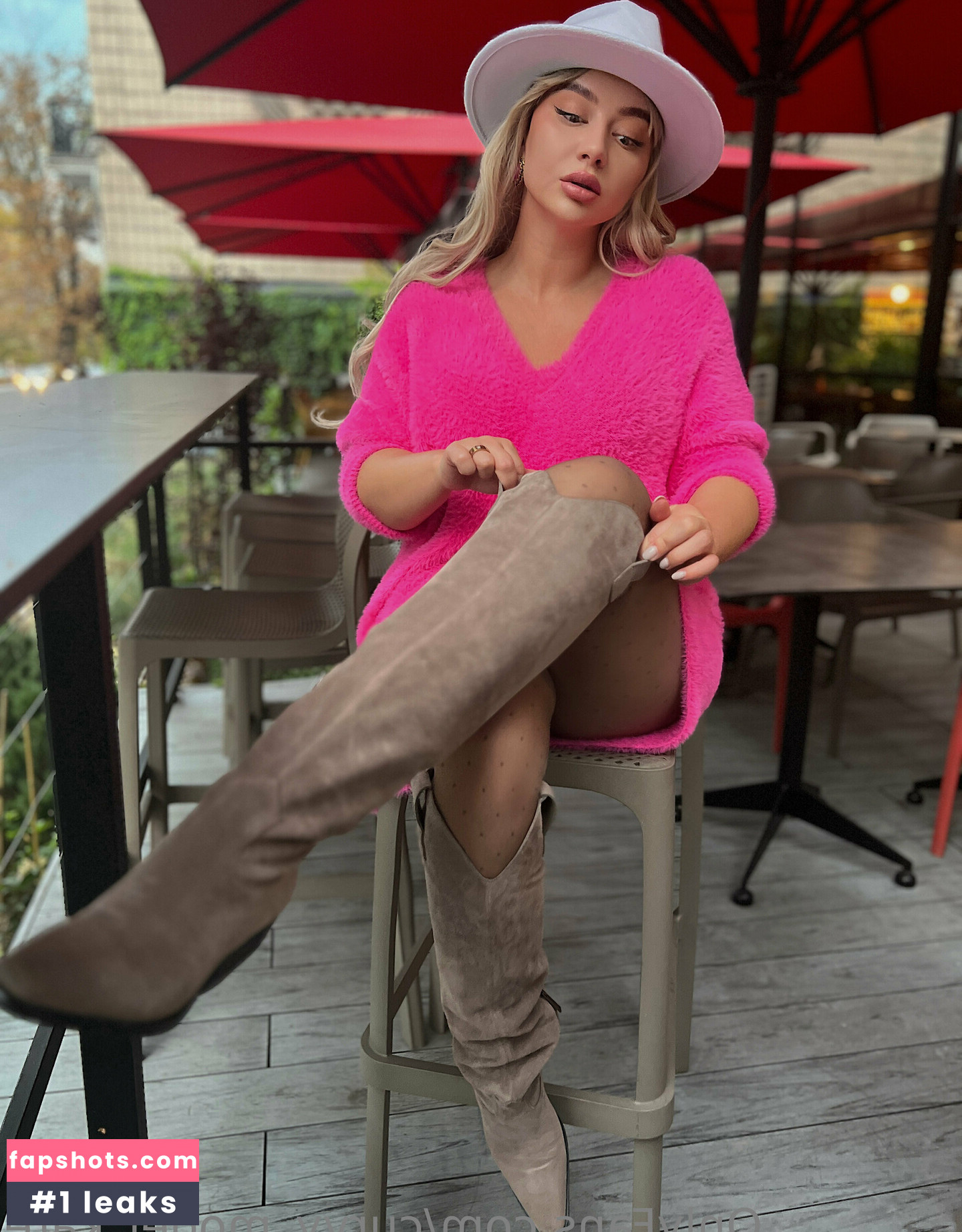 curvy_model_kate gallery photo #78