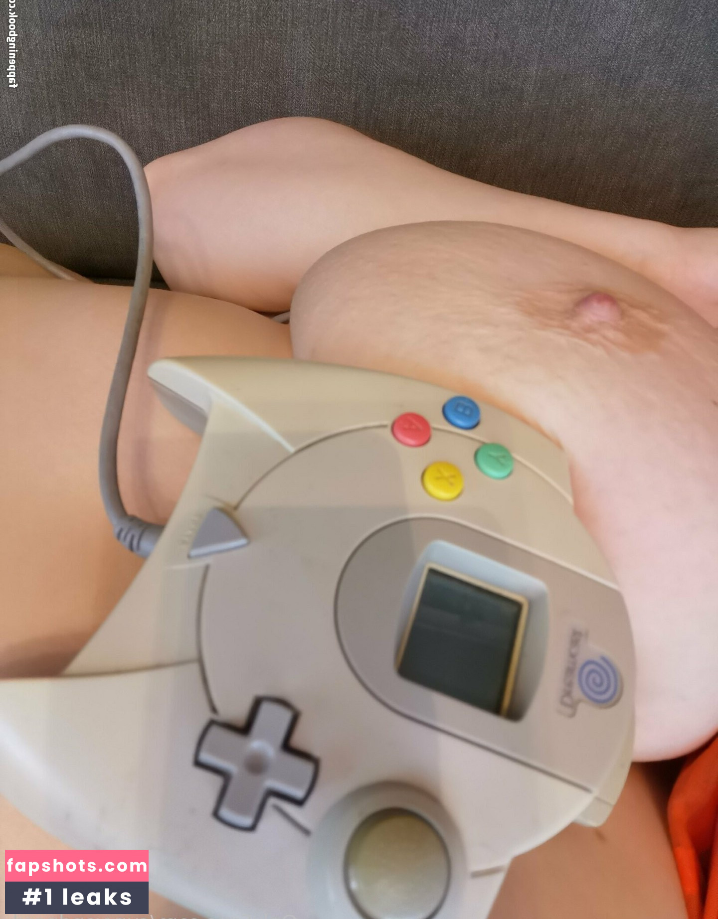 Curvyandnerdy gallery photo #36