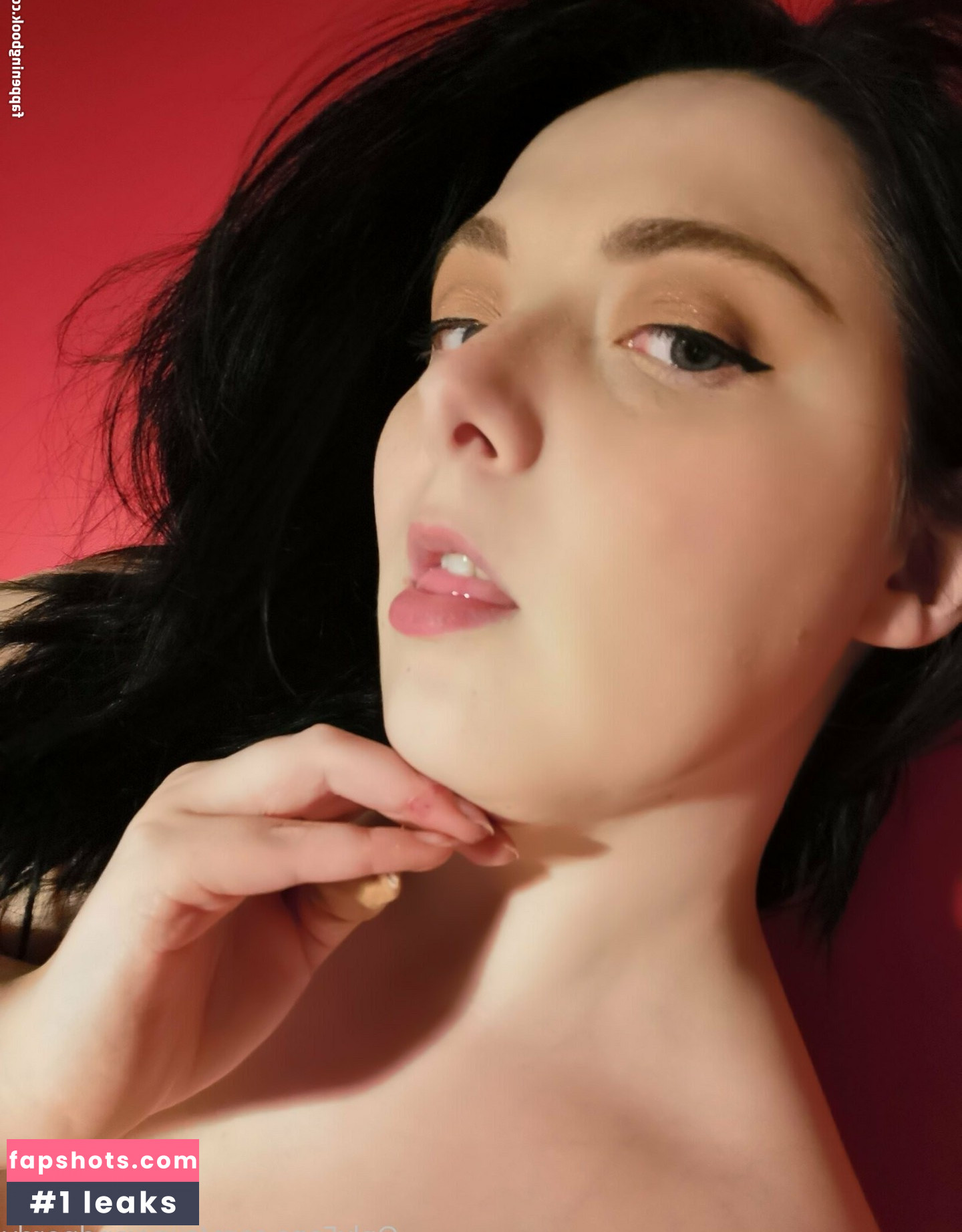 Curvyandnerdy gallery photo #38