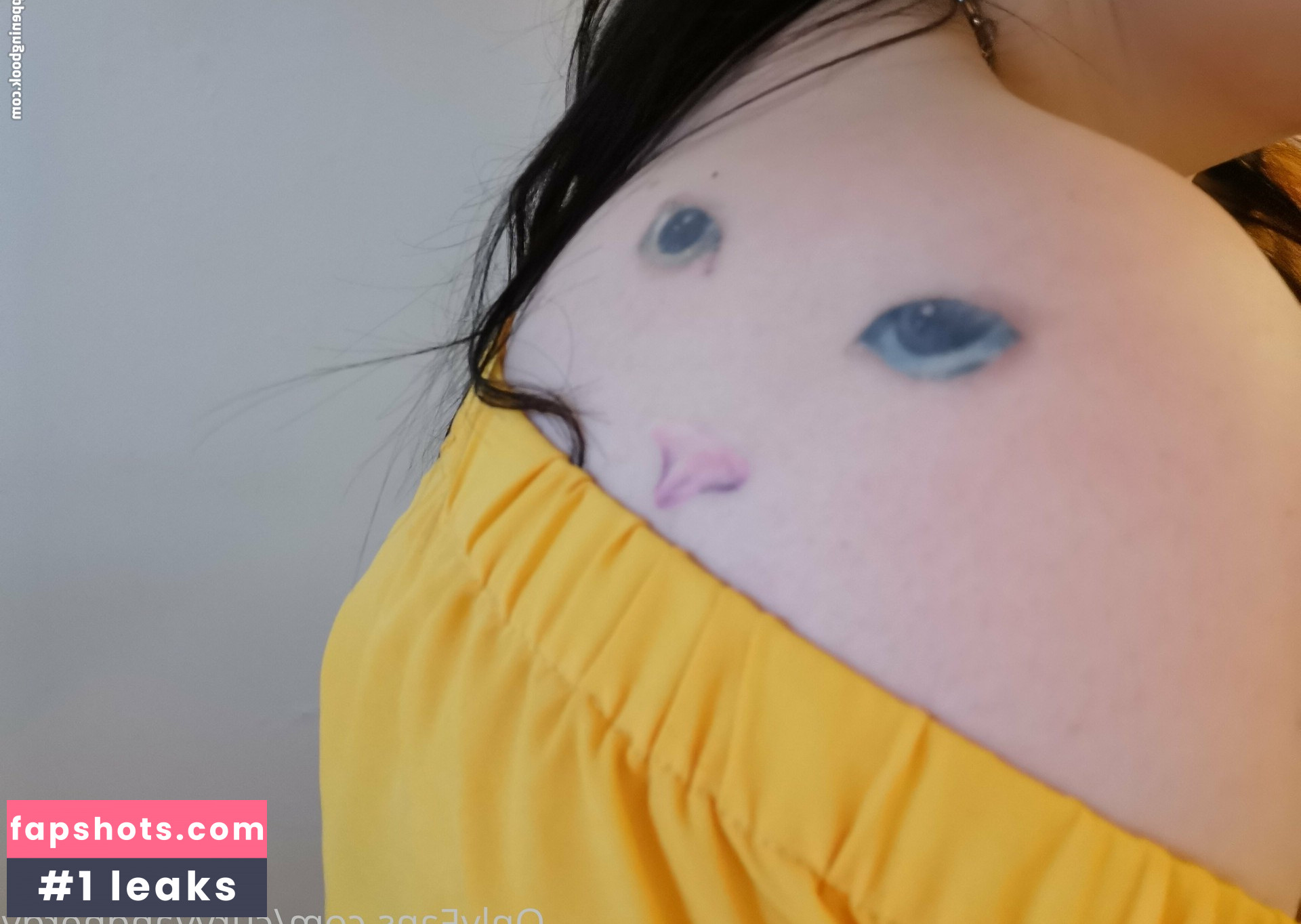 Curvyandnerdy gallery photo #46