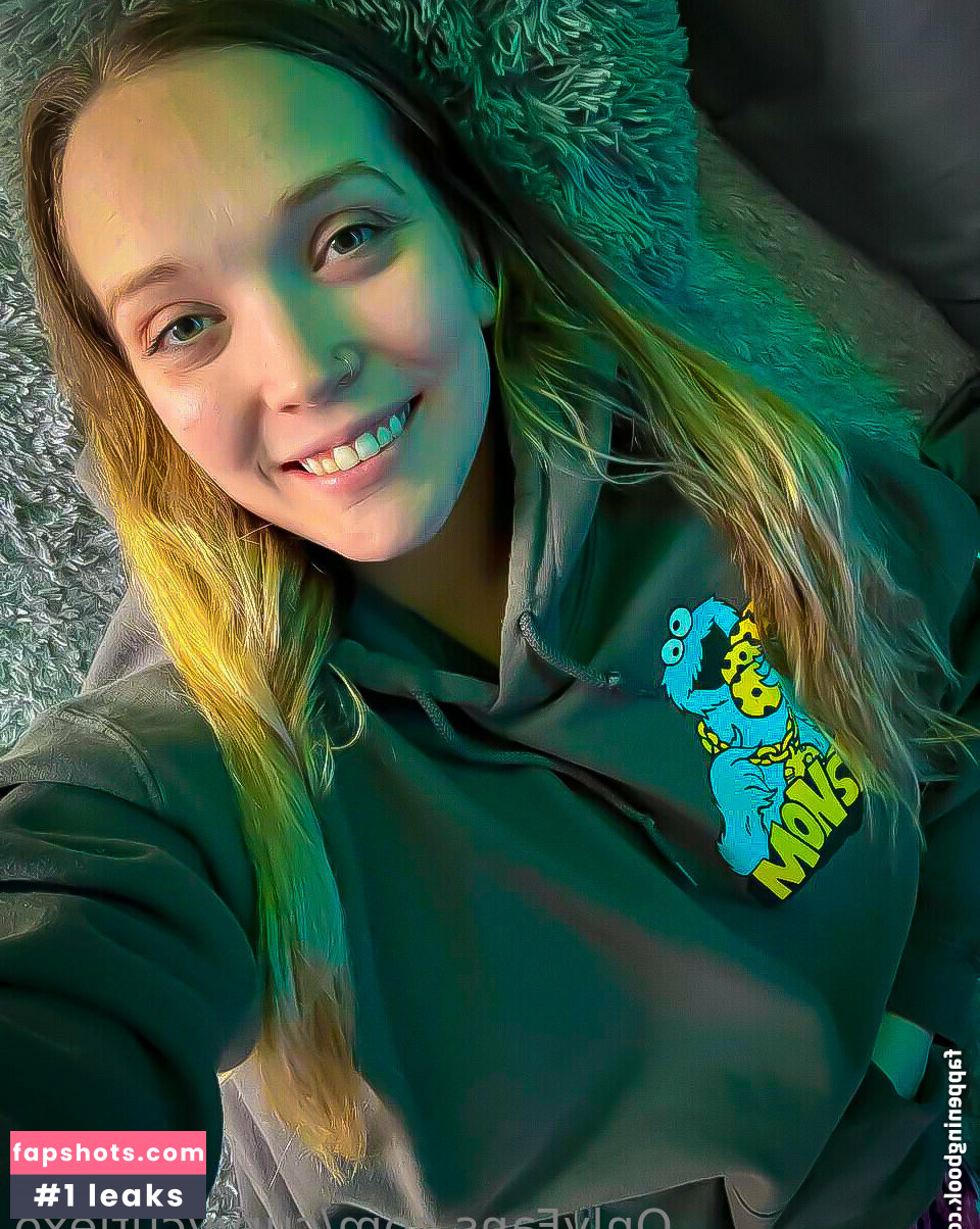 curvycutiexo gallery photo #35