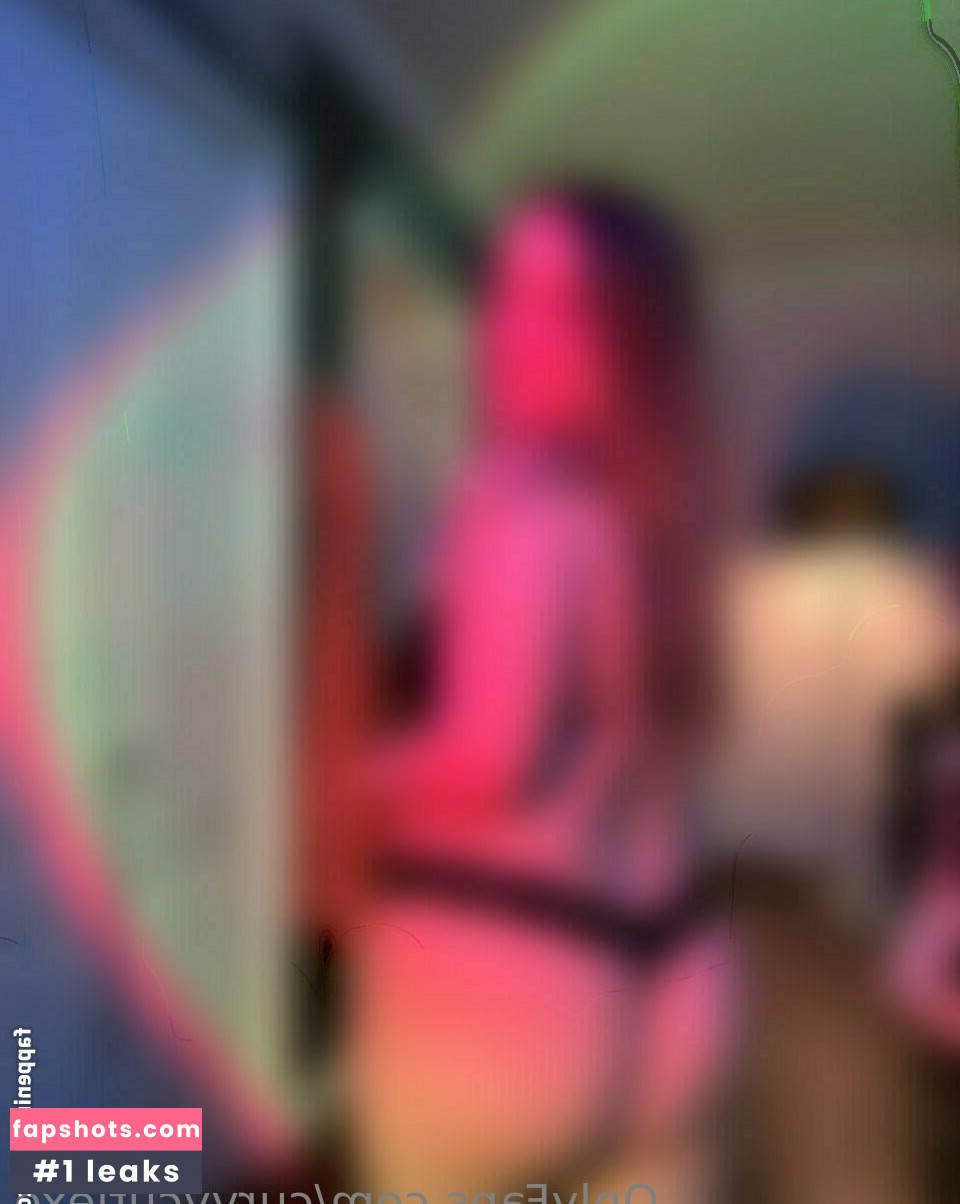 curvycutiexo gallery photo #55