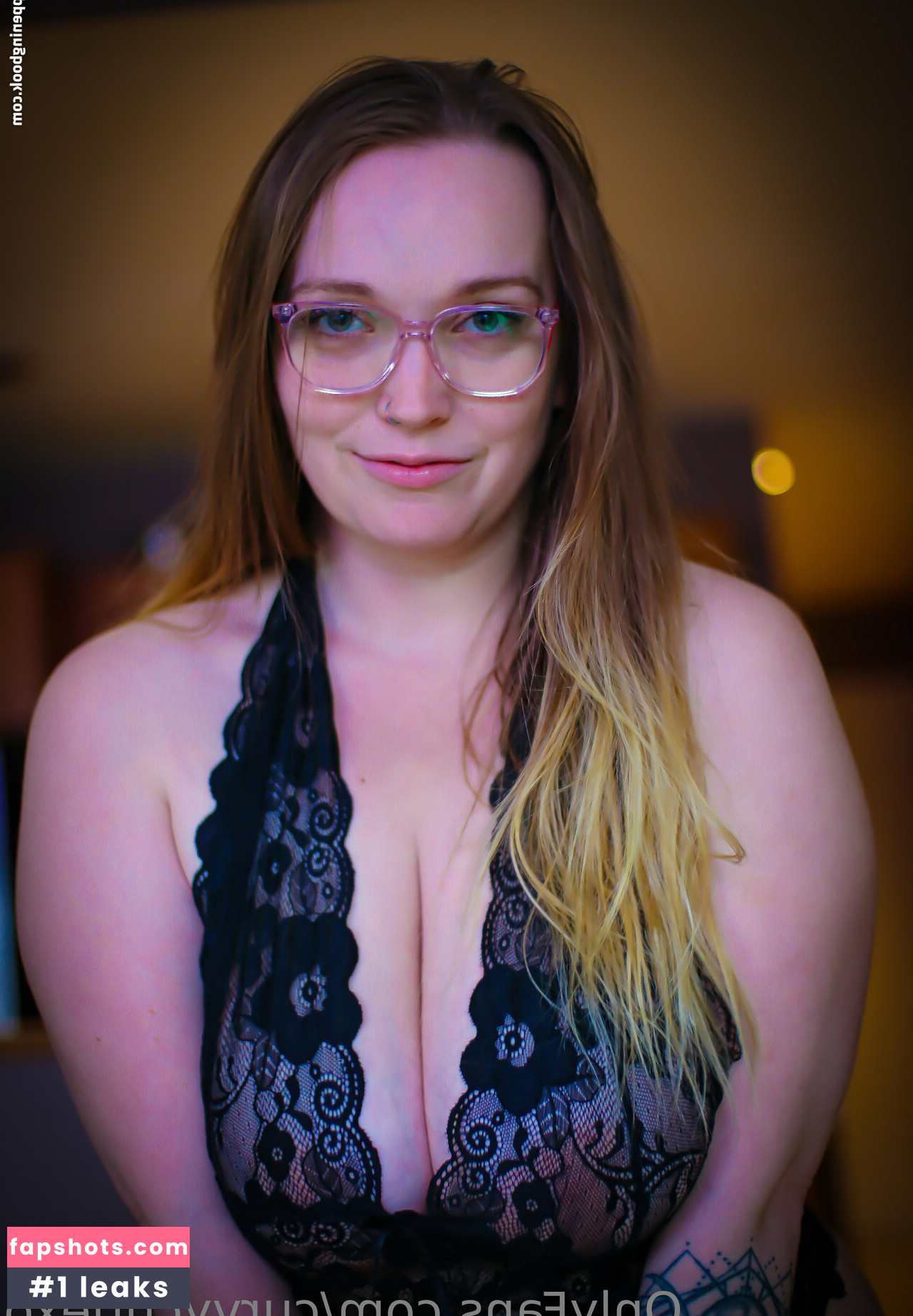 curvycutiexo gallery photo #72